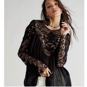 Free people NWT One Vera Lace Crochet Sleeve Tunic In Black Size XL
